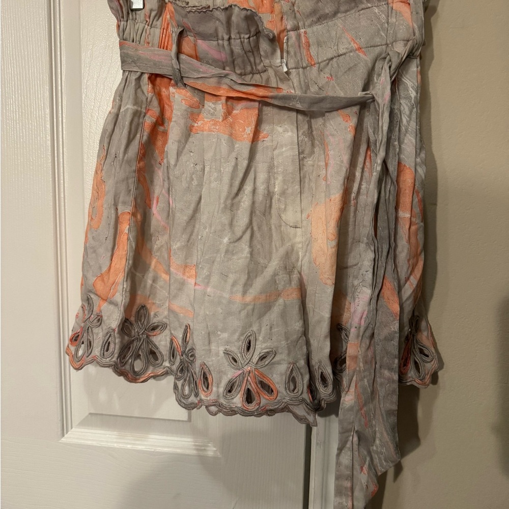 Juliet Dunn London cotton marble print paper bag shorts with cut out embroidery